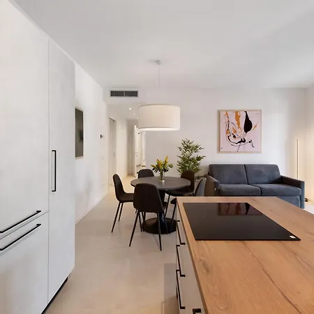 Eleonora Apartment