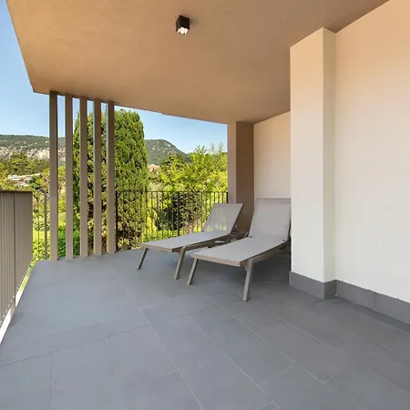 Eleonora Apartamento
