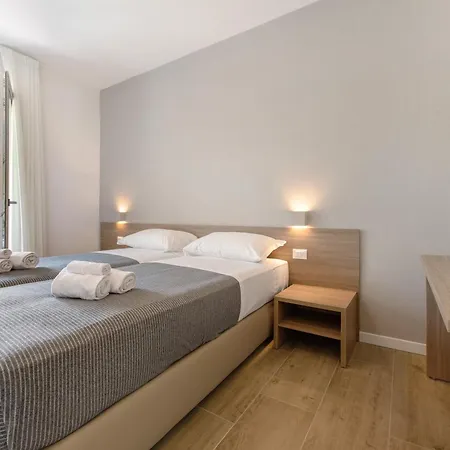 Eleonora Apartamento